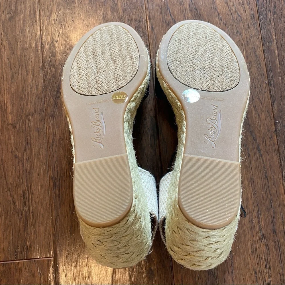 NIB Lucky brand Kyndra Espadrille wedge 8.5